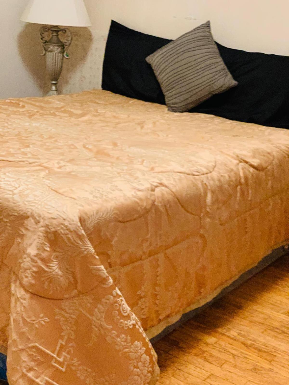 Cosy Romantic Stay In Surrey- Walking Distance From Guildford Town Centre Εξωτερικό φωτογραφία